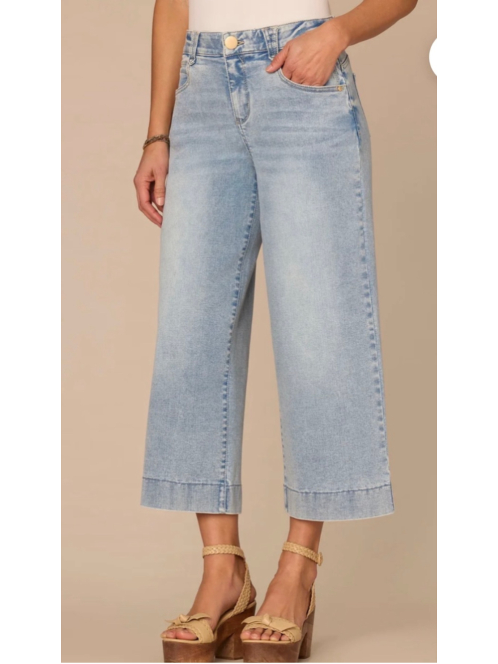 Women's Democracy Ab'solution Wide Leg Cropped Jeans Light Blue Size 6